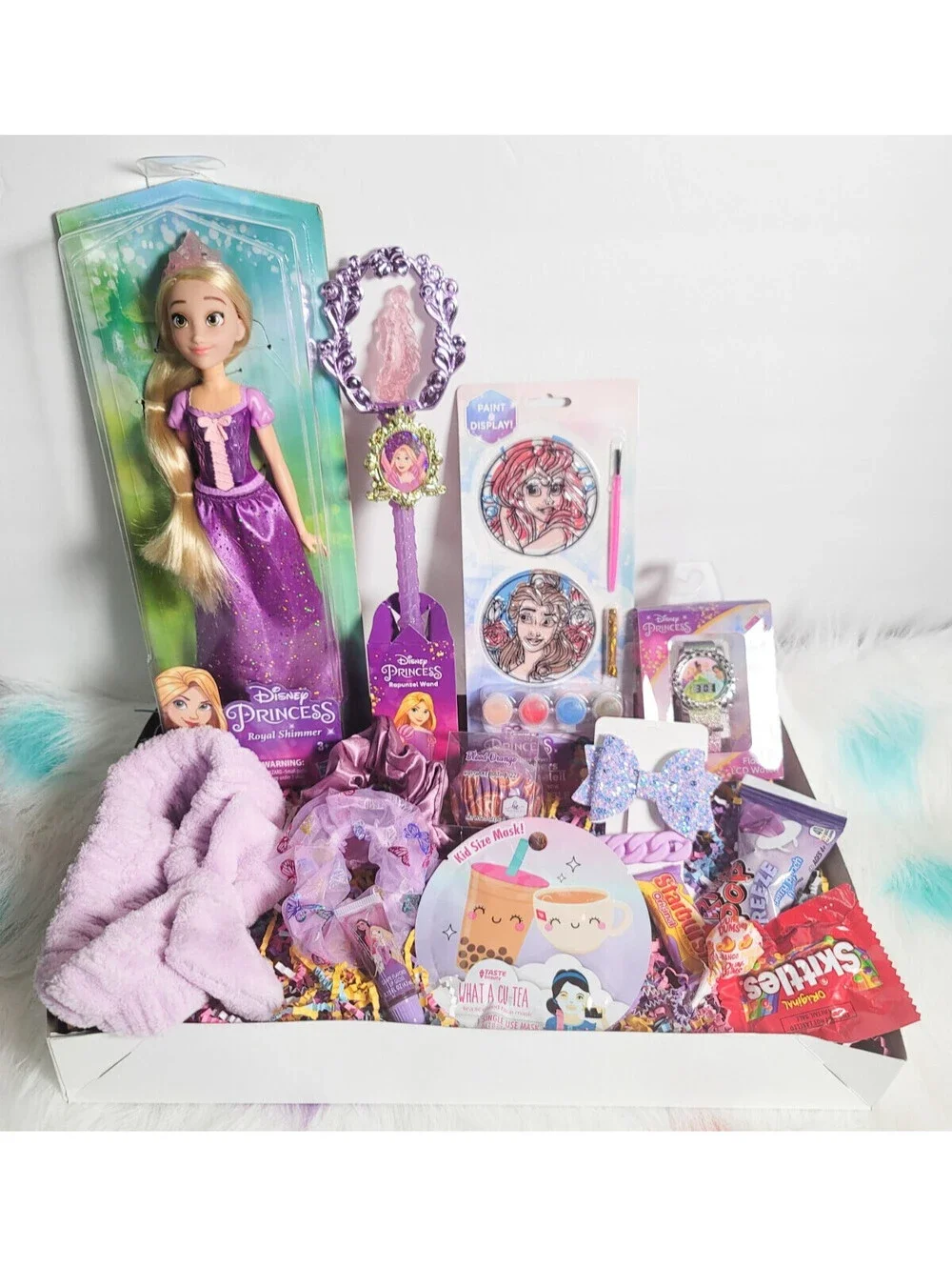 Disney Princess Girls Gift Box with Rapunzel Doll gift box